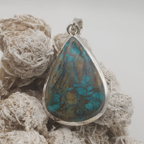 Shattuckite Sterling Silver Pendant with 20in Sterling Silver Necklace