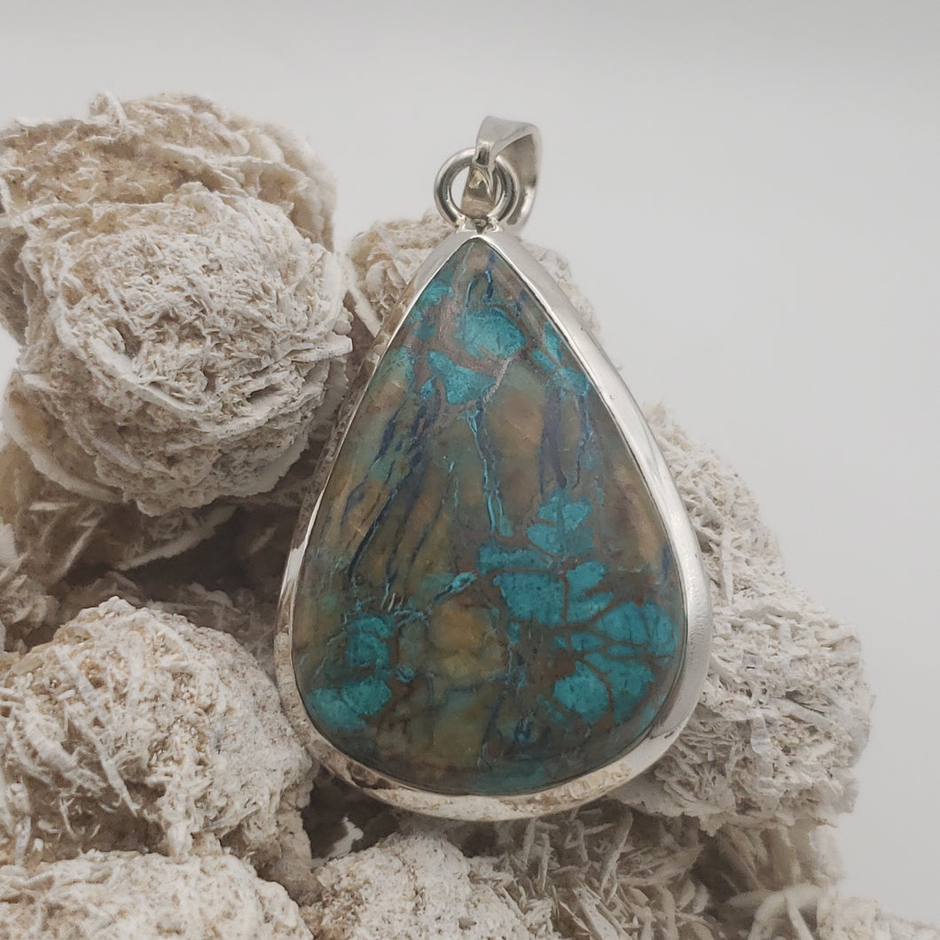 Shattuckite Sterling Silver Pendant with 20in Sterling Silver Necklace