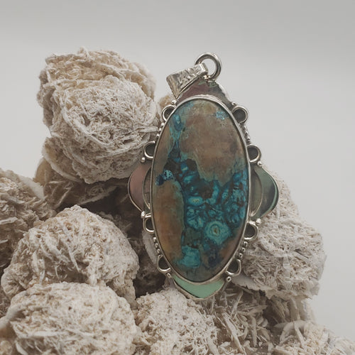 Shattuckite Sterling Silver Pendant with 20in Sterling Silver Necklace