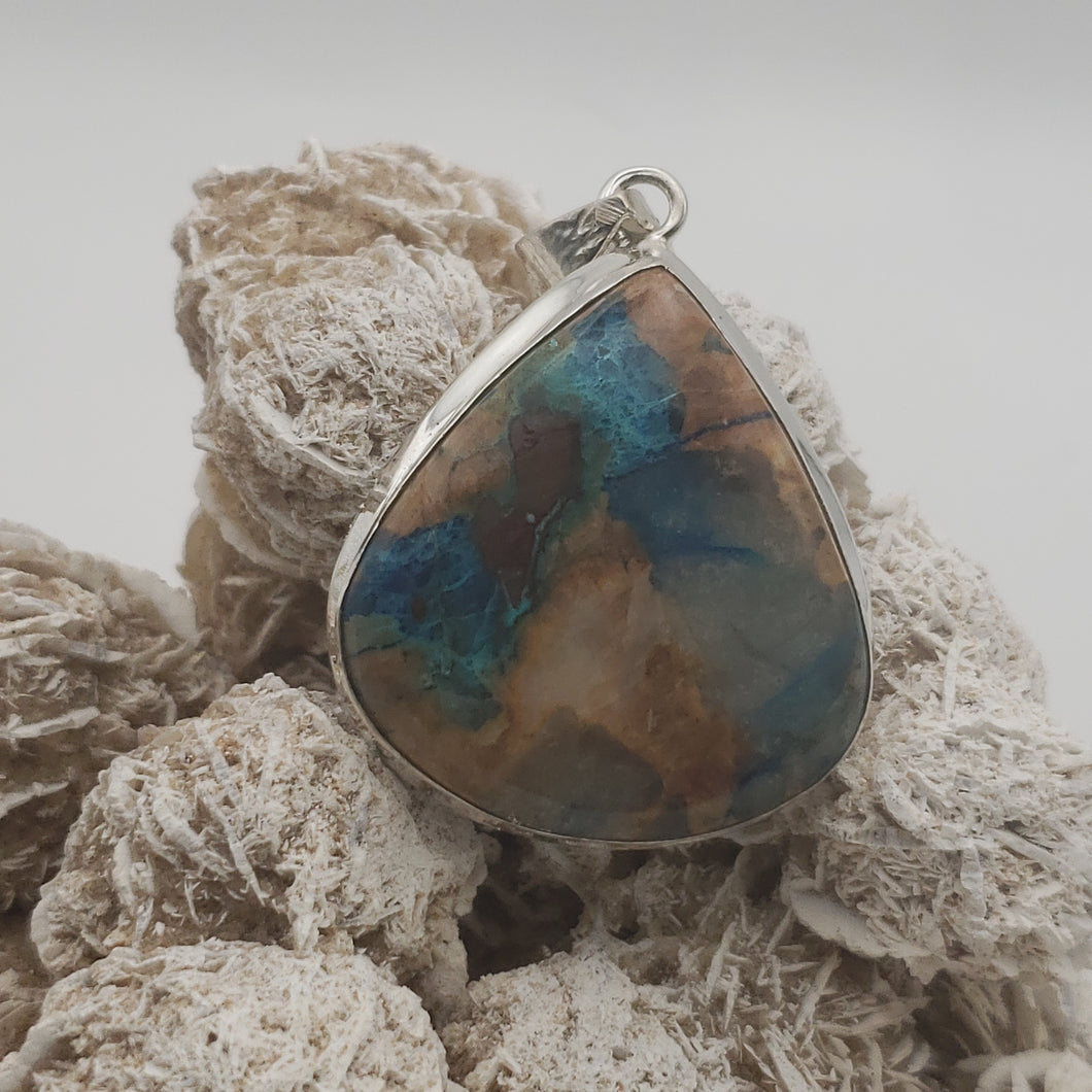 Shattuckite Sterling Silver Pendant with 20in Sterling Silver Necklace