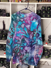 Load image into Gallery viewer, Just Be Hipie Tie Dye Long Sleeve Shirt