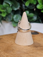 Load image into Gallery viewer, Amethyst Sterling Silver Ring