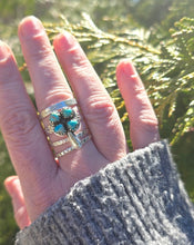 Load image into Gallery viewer, Clover Kingman Turquoise Sterling Silver Ring