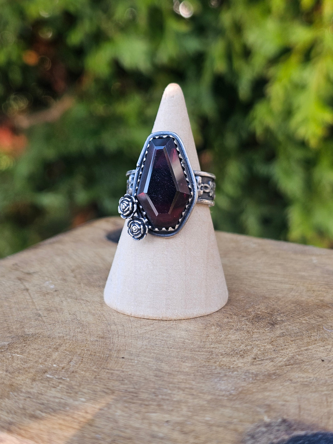 Garnet Coffin & Rose Distressed Sterling Silver Ring Size 8