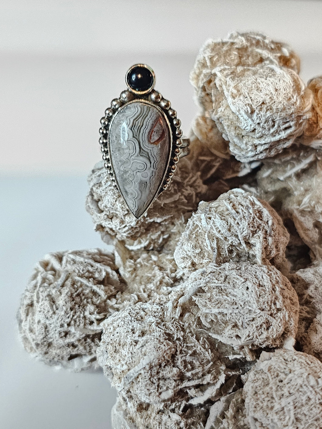 Crazy Lace Agate & Black Onyx Teardrop Sterling Silver Size 6